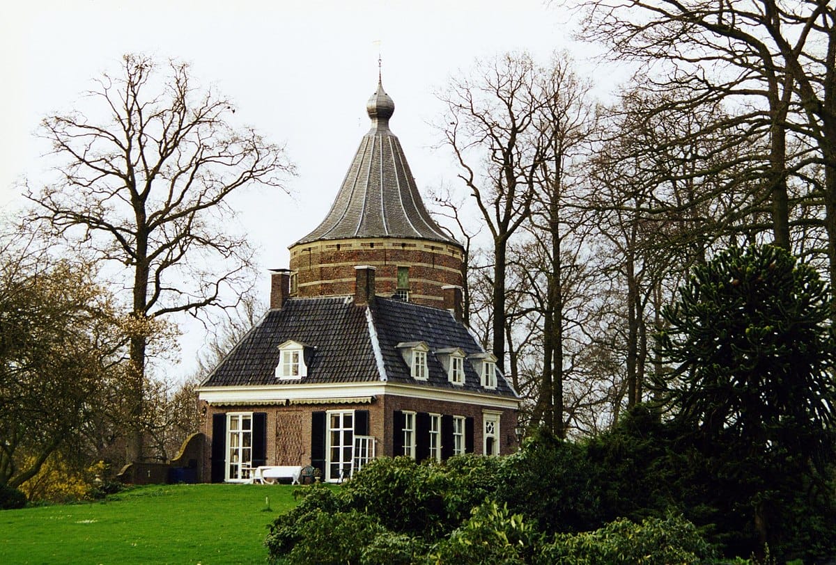 Dienstmeid zwanger van de heer